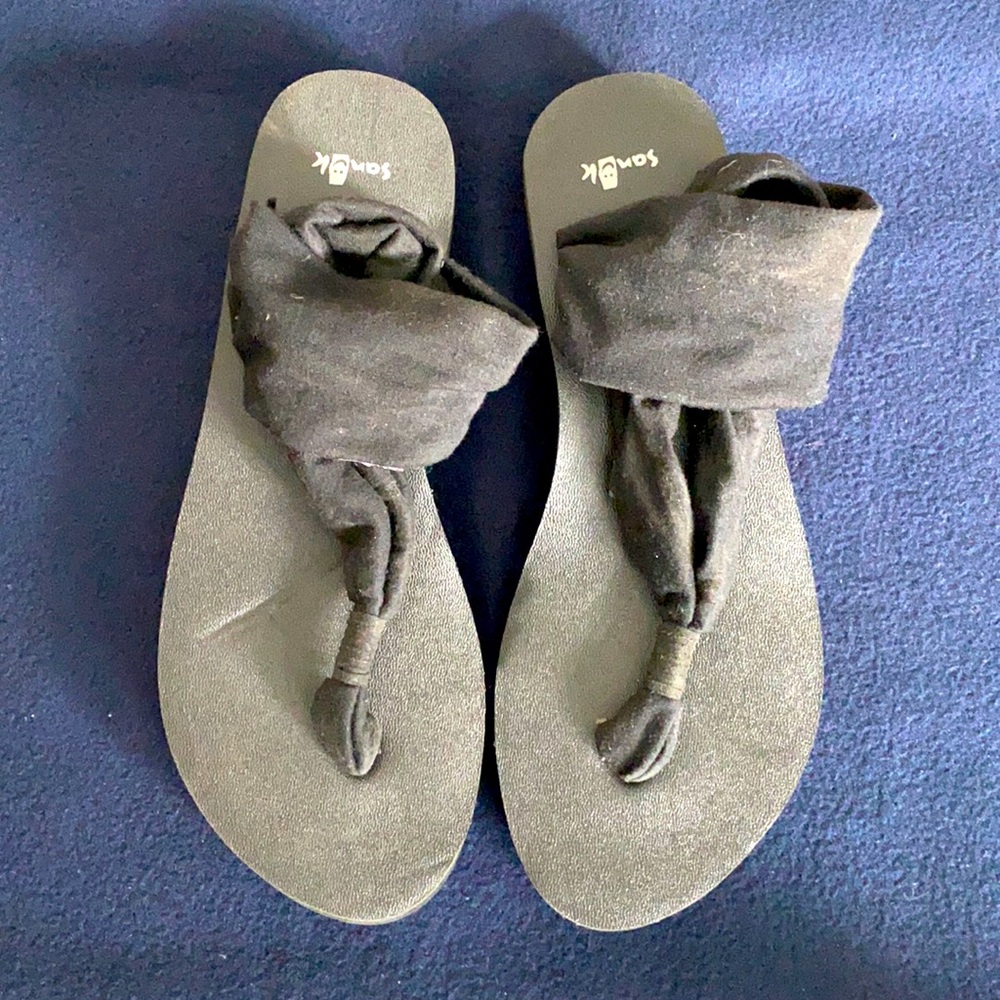 Sanuk Sandals